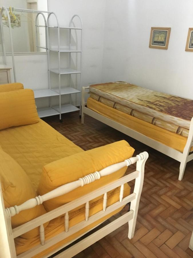 Apto Na Enseada- 3 Quadras Da Praia Da Enseada Apartment กัวรูจา ภายนอก รูปภาพ