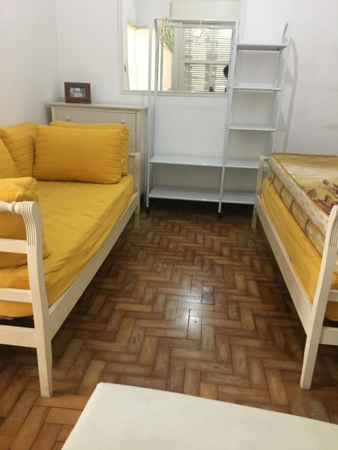 Apto Na Enseada- 3 Quadras Da Praia Da Enseada Apartment กัวรูจา ภายนอก รูปภาพ