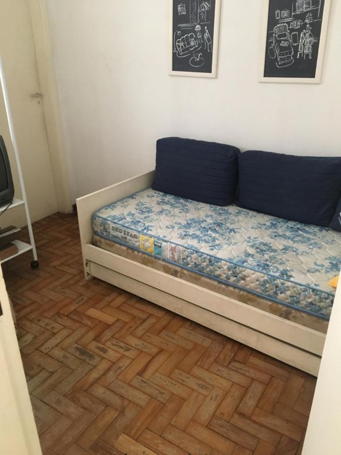Apto Na Enseada- 3 Quadras Da Praia Da Enseada Apartment กัวรูจา ภายนอก รูปภาพ