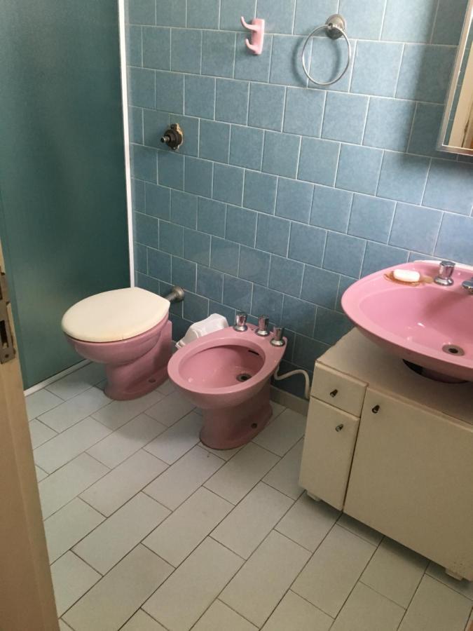 Apto Na Enseada- 3 Quadras Da Praia Da Enseada Apartment กัวรูจา ภายนอก รูปภาพ
