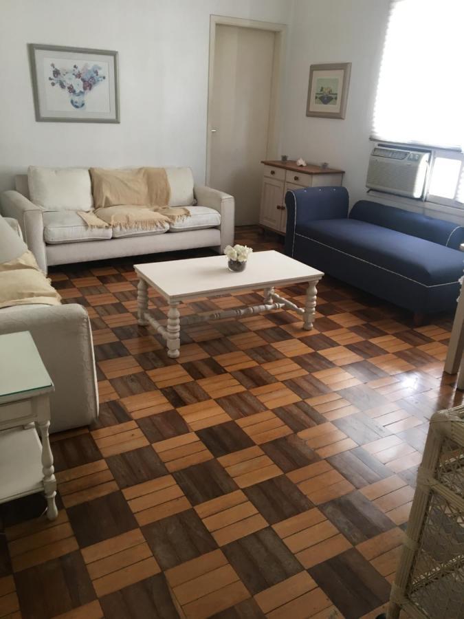 Apto Na Enseada- 3 Quadras Da Praia Da Enseada Apartment กัวรูจา ภายนอก รูปภาพ